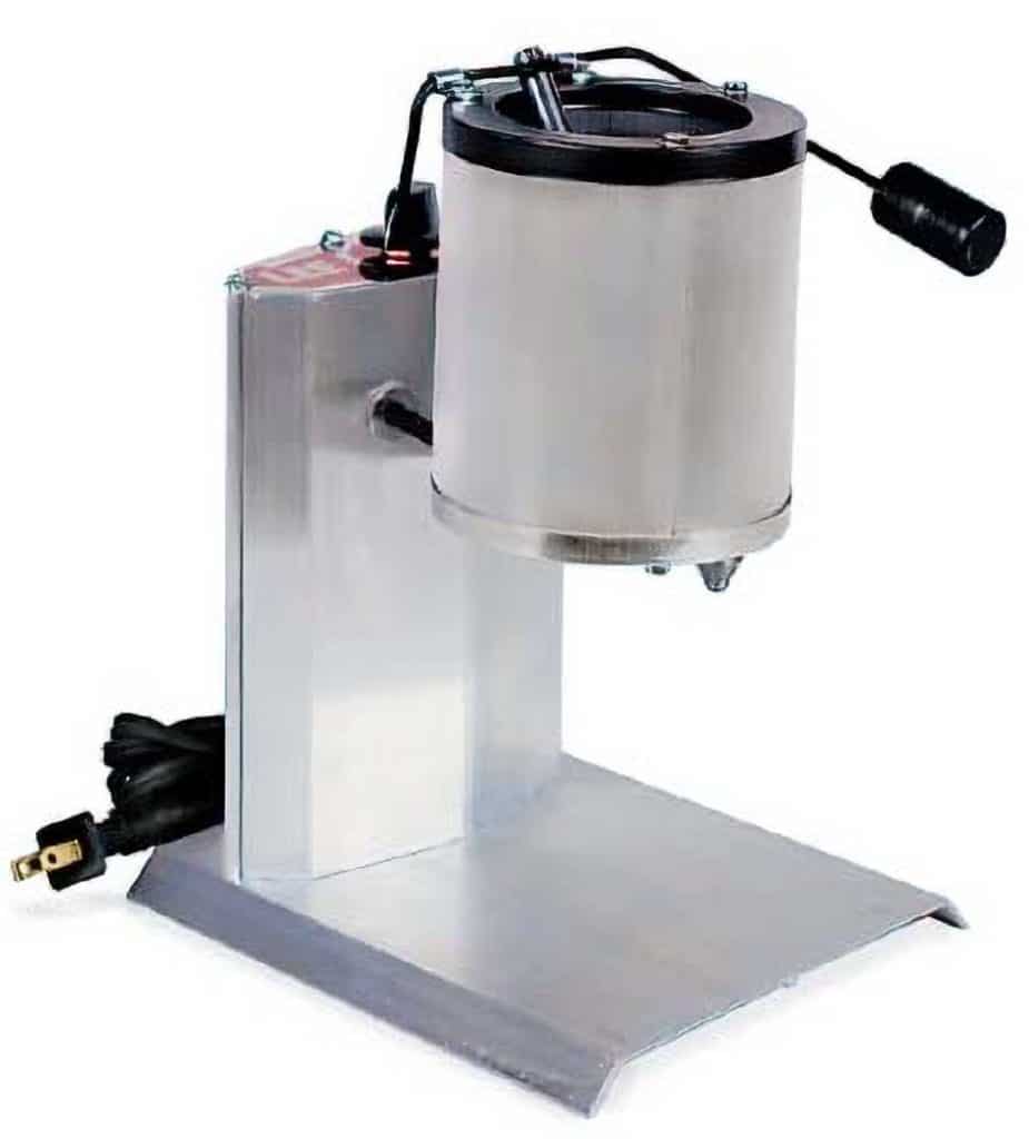 thumbnail image 2 of Lee 90008 Production Pot IV Lead Melting Furnace – 220 Volt – 4 Lb Capacity – Reloading 2 of 5